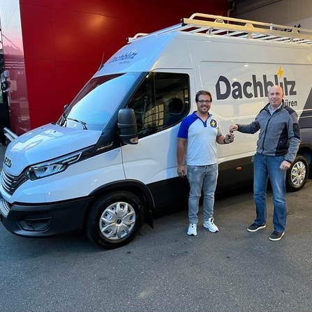 Neuer IVECO Daily für Dachblitz AG